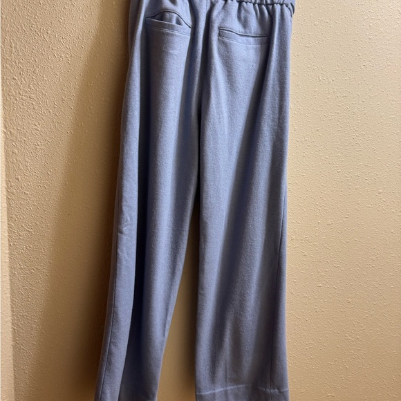 Banana Republic Wool Pants
Size 4 PETITE 
NWT - Picture 4 of 4